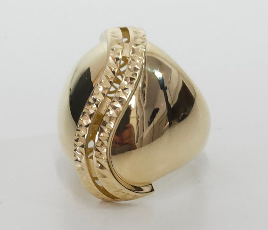 S Ring with Volume